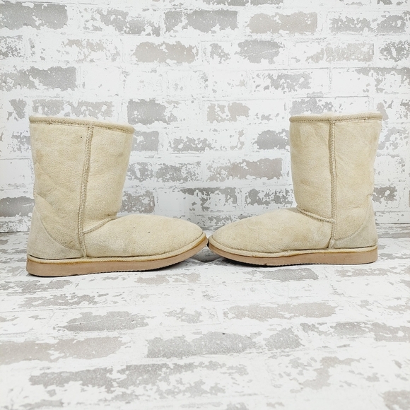 Lam Cream Suede Round Toe Fur Winter Boots V744 - Picture 7 of 12